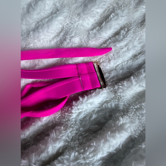 NWOT Rare Victoria’s Secret Bikini The Hottie Halter Hot Pink 34D/Small bottom - Picture 3 of 13